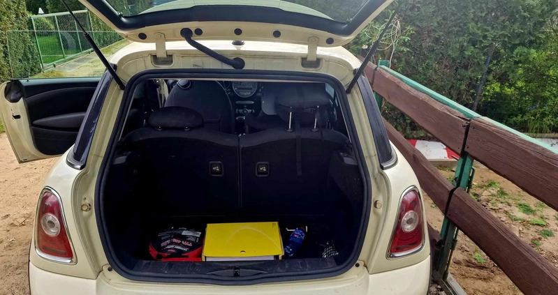 MINI ONE cena 16900 przebieg: 214459, rok produkcji 2009 z Puszczykowo małe 56